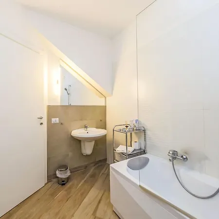 Nyaraló Brambilla By Interhome