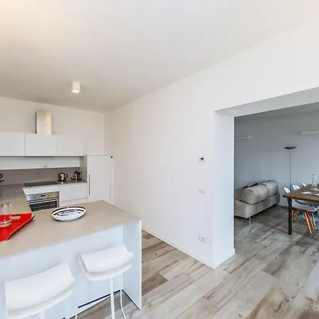 Nyaraló Brambilla By Interhome