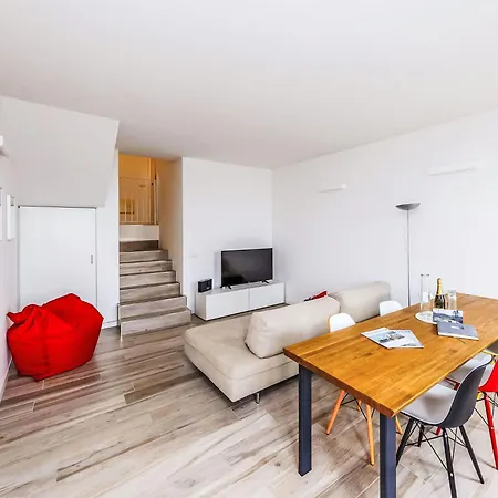 Nyaraló Brambilla By Interhome